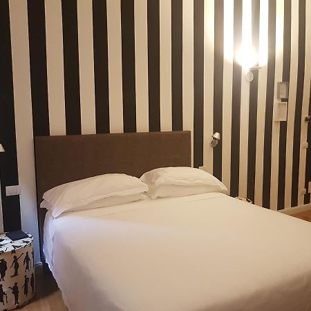 Relais Palazzo Orsini Hotell Rom Exteriör bild